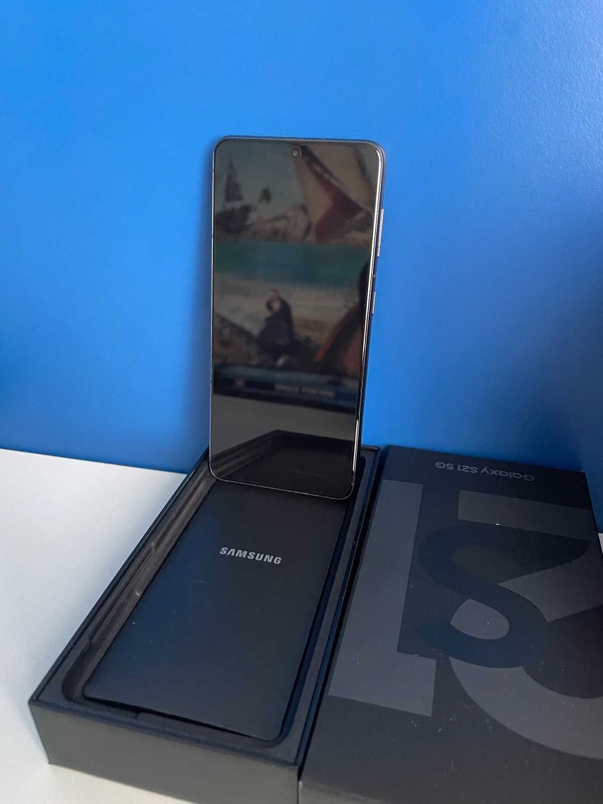 Продам мобильный телефон Samsung S21 128GB
