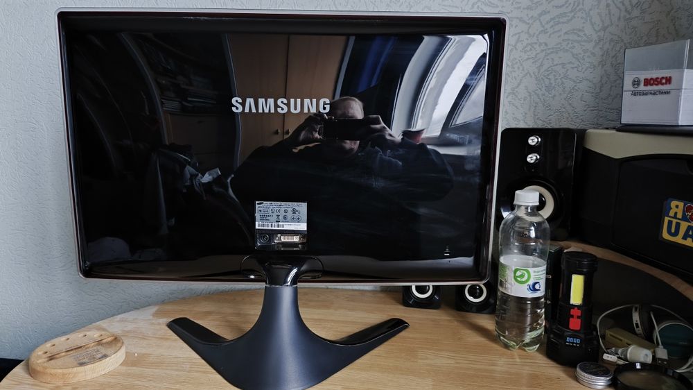 Монитор Samsung BL2335