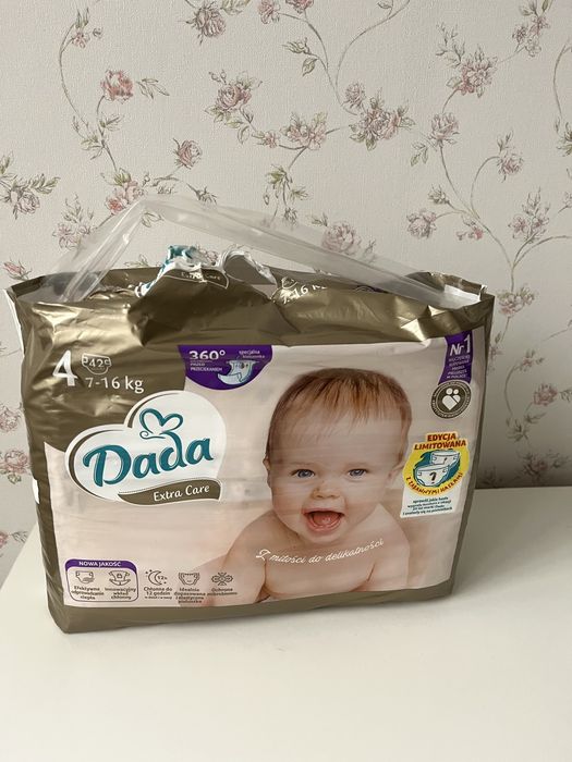 Opakowanie pieluszek Dada Extra Care roz 4