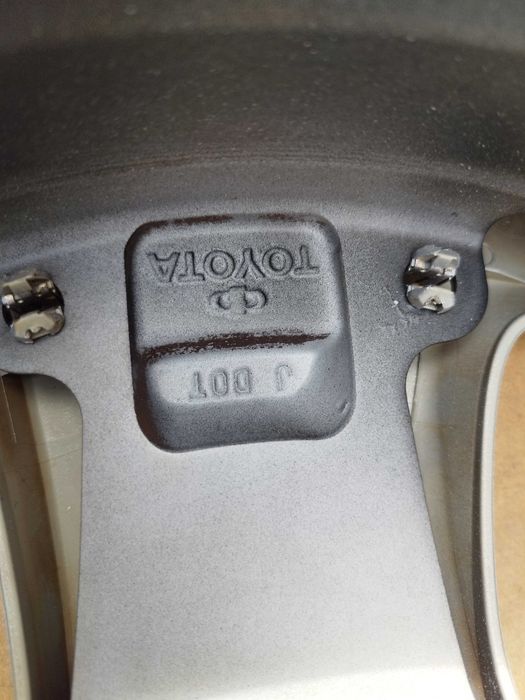 5x100 Koła Całoroczne 215/45R17 Czujniki TPMS oryginał TOYOTA Prius IV