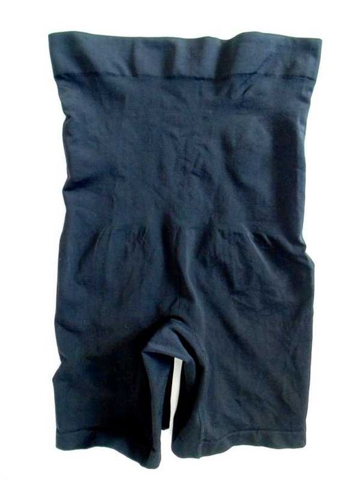 Modelujące wyszczuplające wysokie majteczki z nogawką L/XL