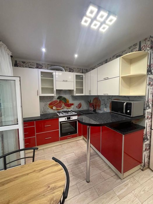 Оренда 1 кімнатної квартири на Озерній, Вул Залізняка 18