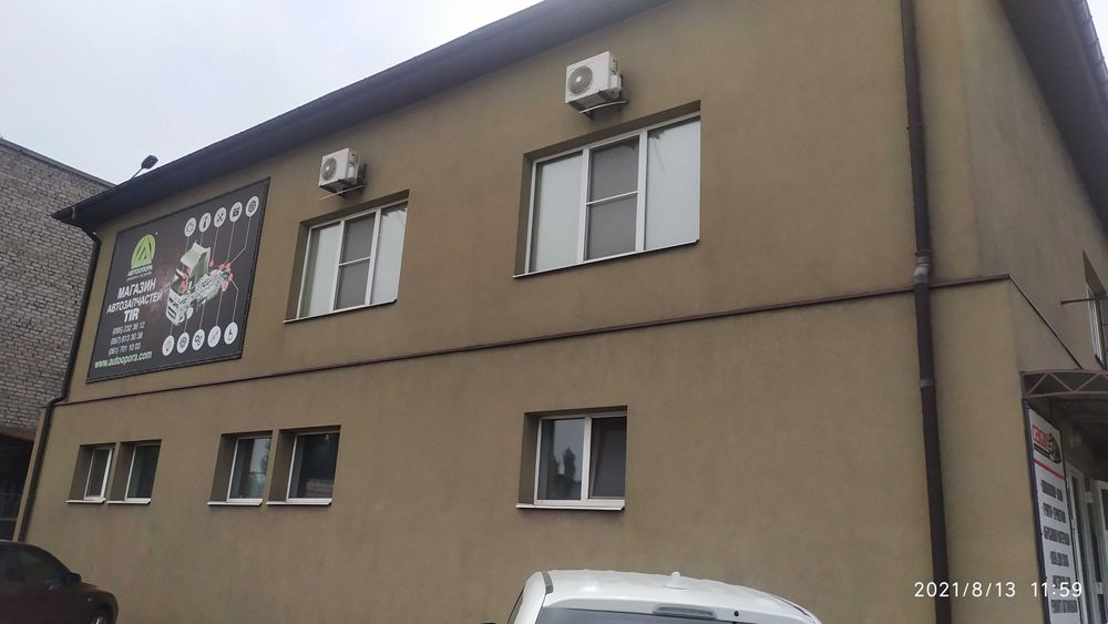 Цена снижена! Продам окремо розташовану будівлю 654 м2, вул. Сєдова