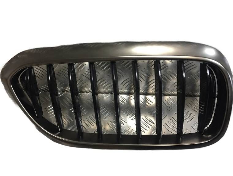 BMW G30 / G31 16- lewa / prawa nerka / atrapa / grill przedni przód