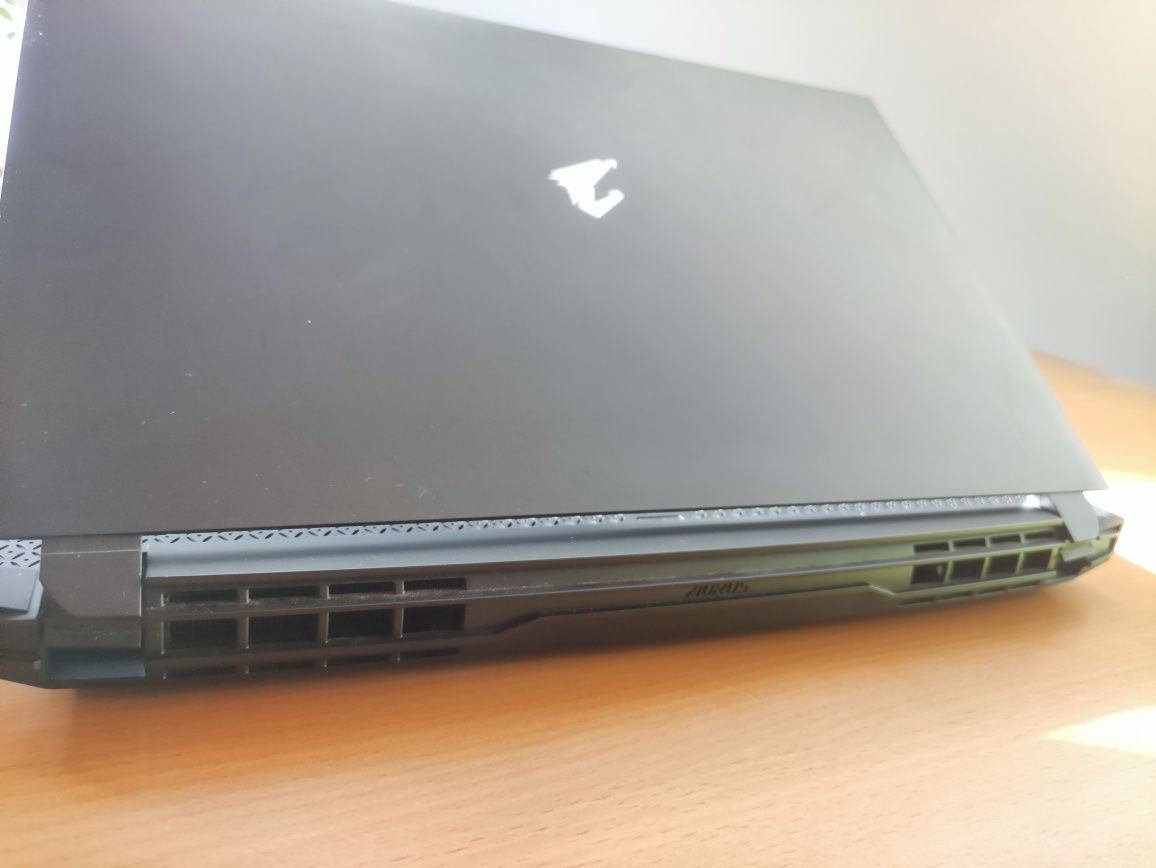 Laptop Gamingowy Aorus 15p