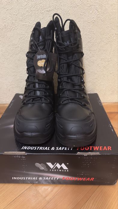 VM FOOTWEAR берці 46р