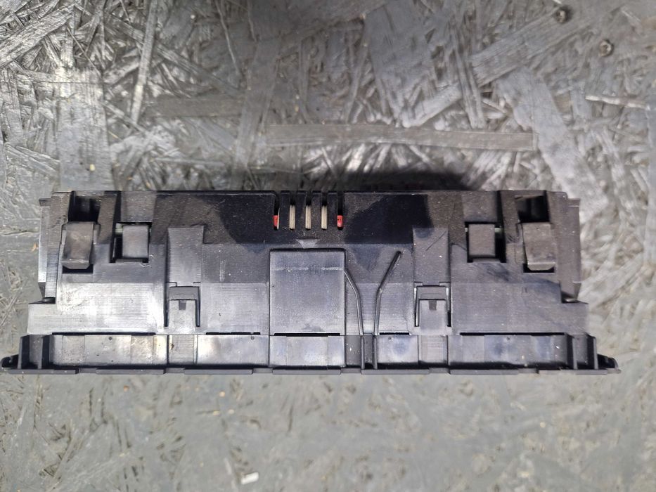 Panel Klimatyzacji Seat EXEO Audi A4B7 8E0.820.043.BR