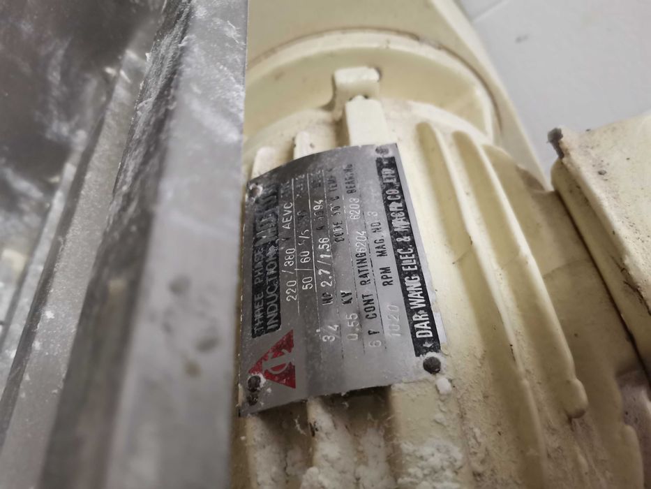 Vende amassadeira em bom estado