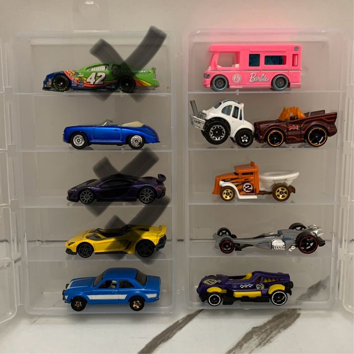 Hot wheels (ХотВілс)