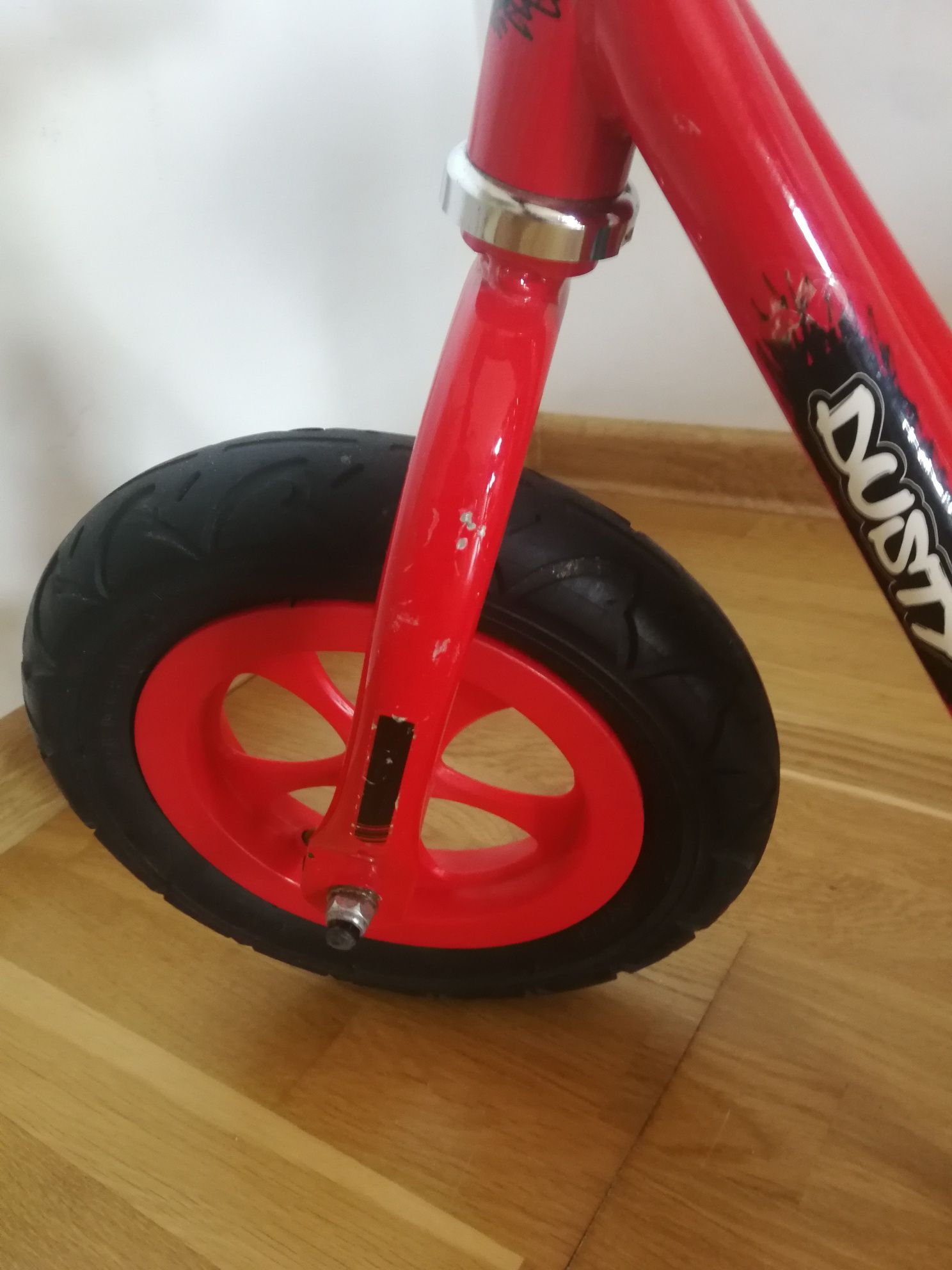 Rowerek biegowy Milly Mally Dusty 10" gratis koszyk i kask