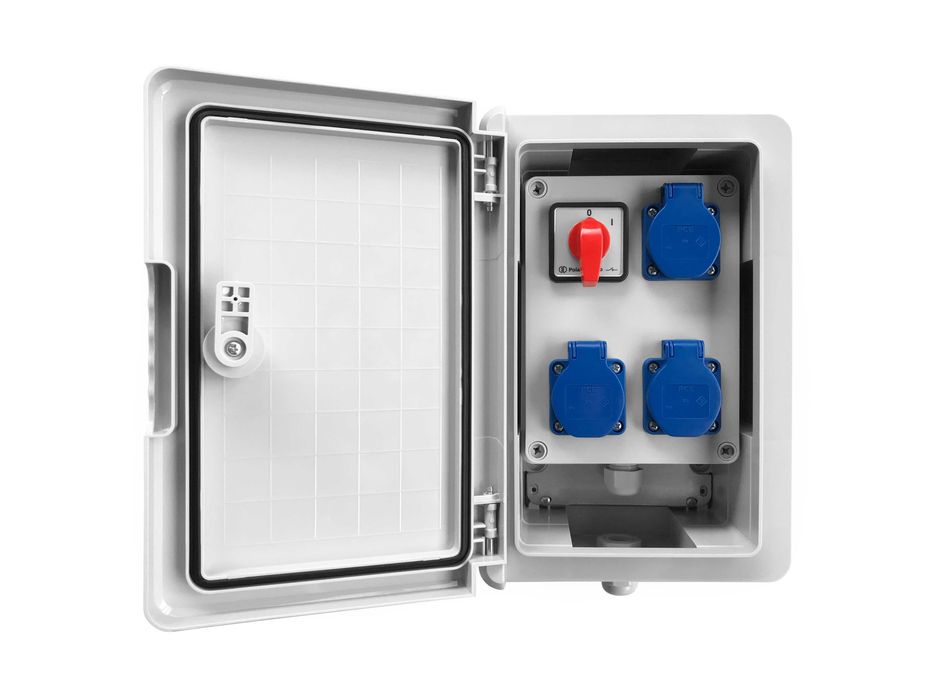Rozdzielnica hermetyczna z wyłącznikiem zasilania, gniazda 3x16A 230V