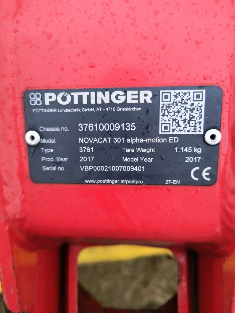 Kosiarka czołowa pottinger novacat 301