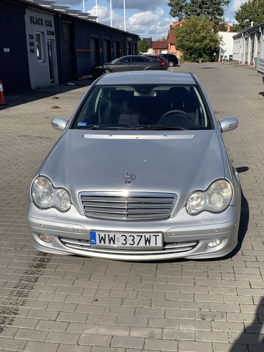Mercedes C200 W203