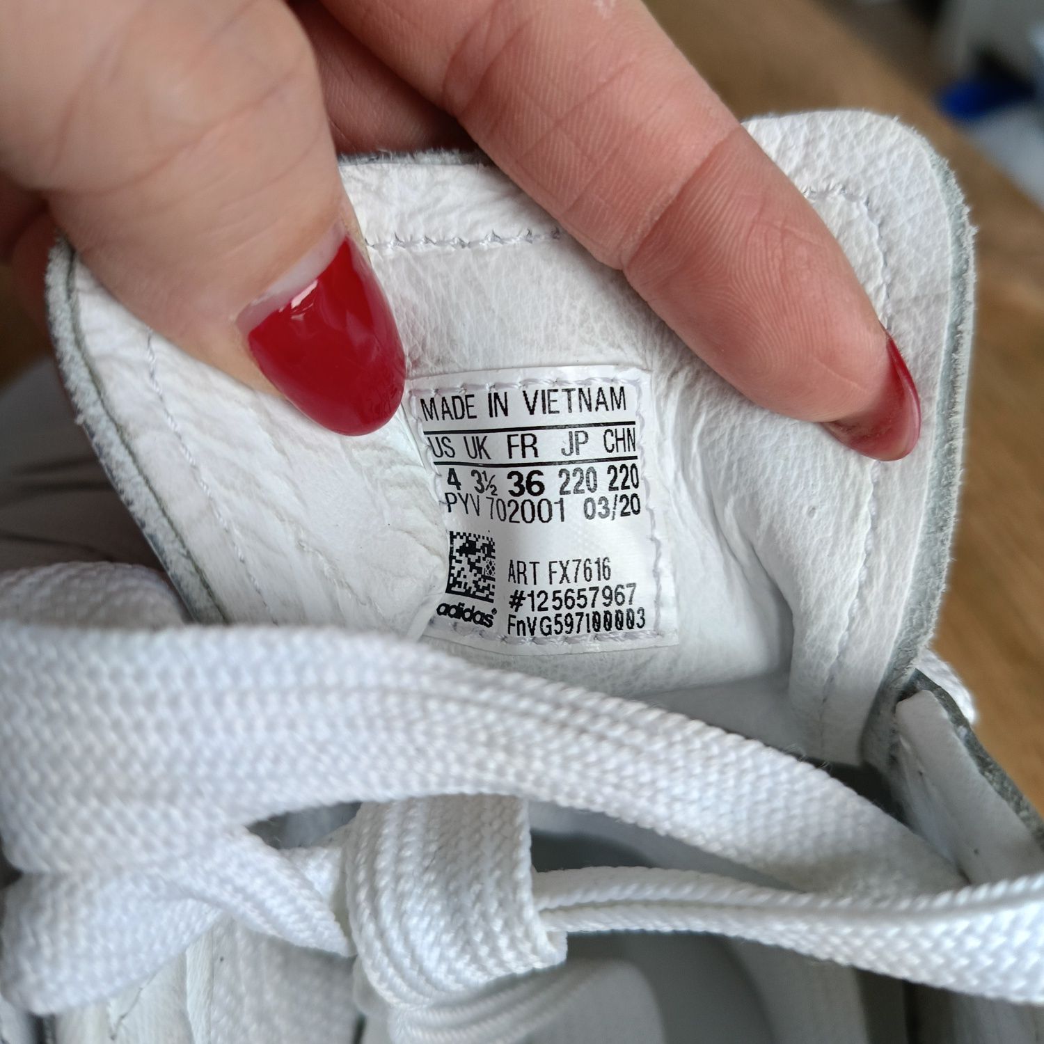 Buty adidas superstar run dmc 36