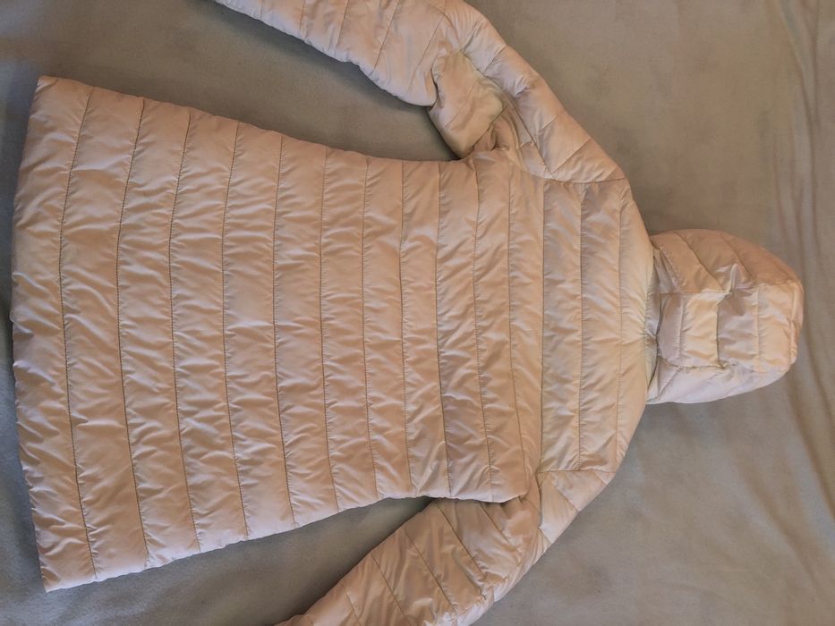 Курточка на девочку ZARA  XS