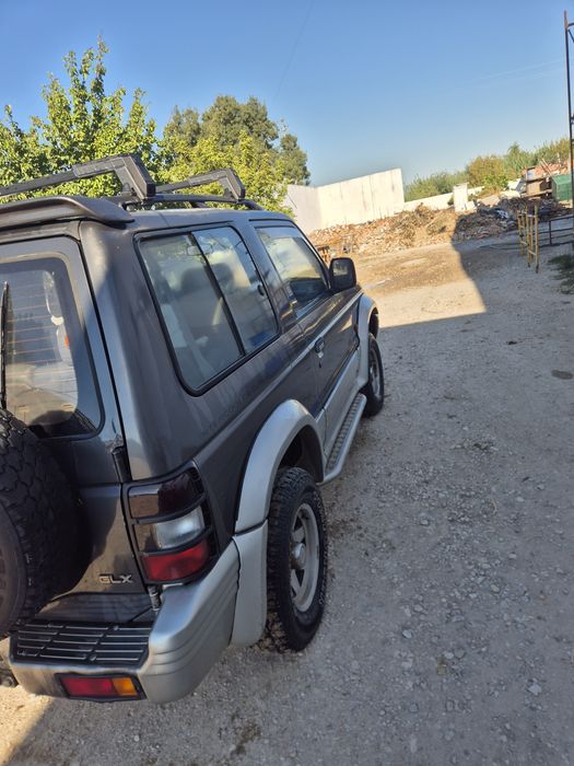 Mitsubishi Pajero 2