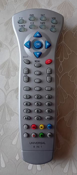 Comando universal 8 em 1