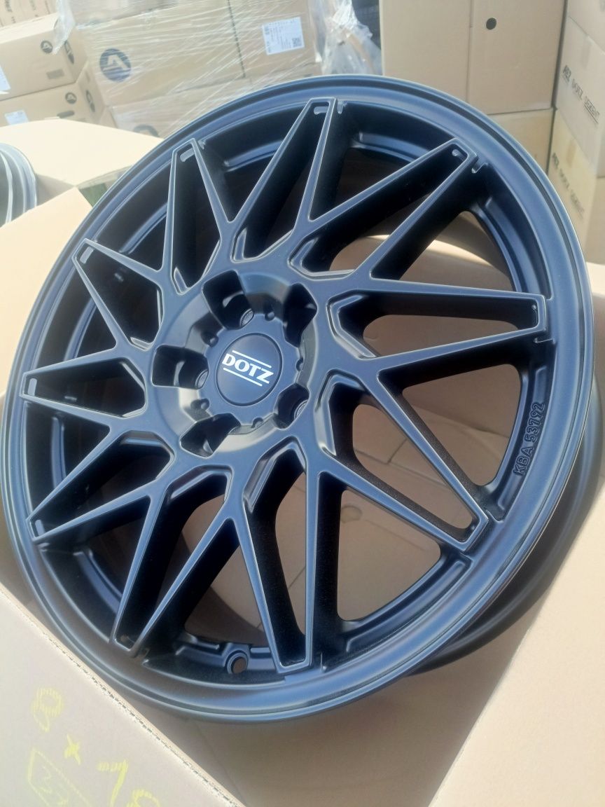 Nowe felgi aluminiowe DOTZ 5x112 et48 8jx18 audi seat VW Skoda Mercede