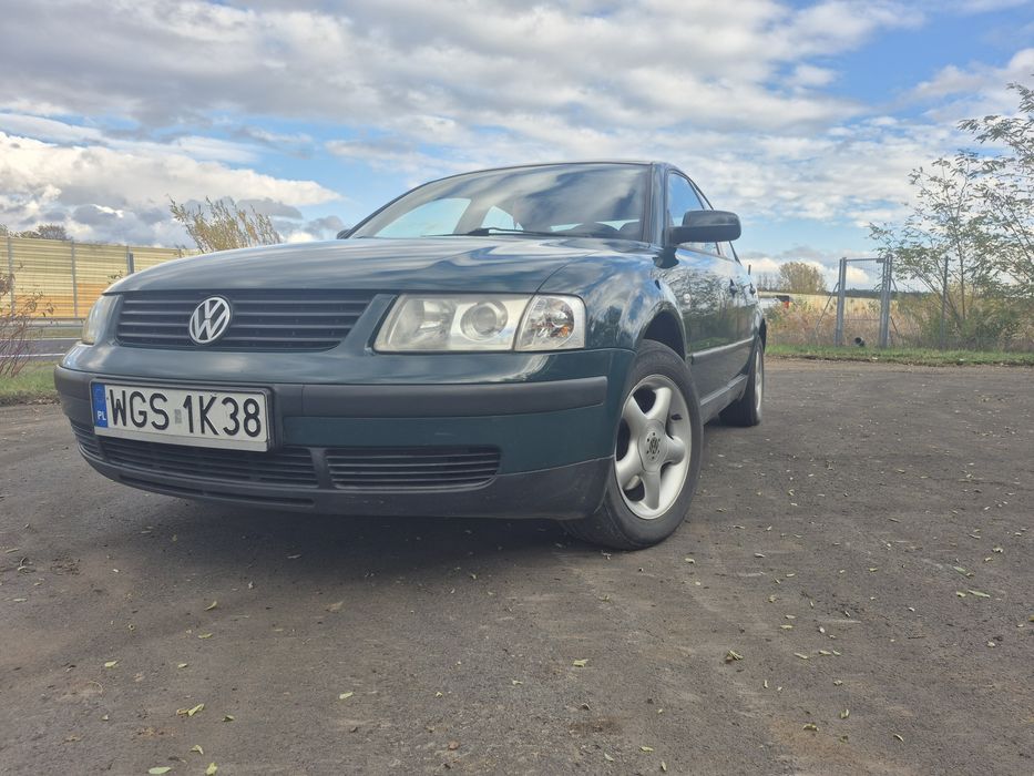Volkswagen Passat B5 1.6 Benzyna