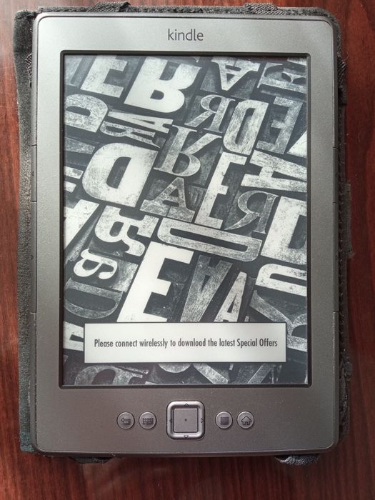 Електронна книга Amazon Kindle 4