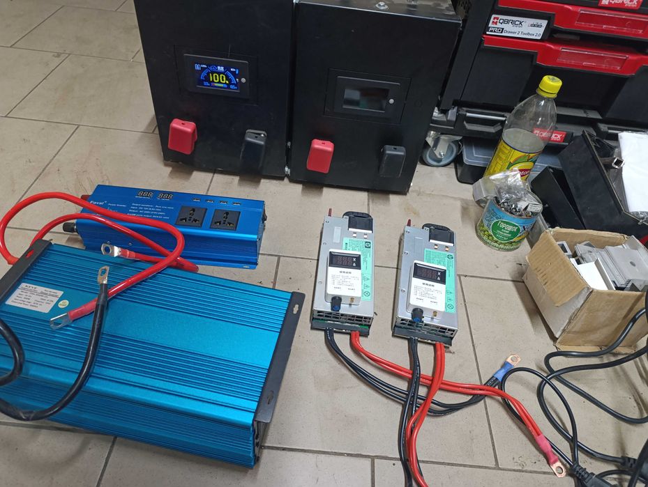 Набір потужне універсальне зарядне та акумулятор 12в LiFePO4 280Ah