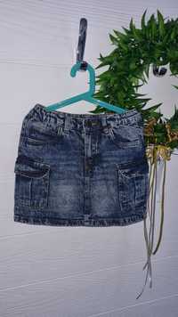 Spódniczka jeansowa z kieszeniami r.140