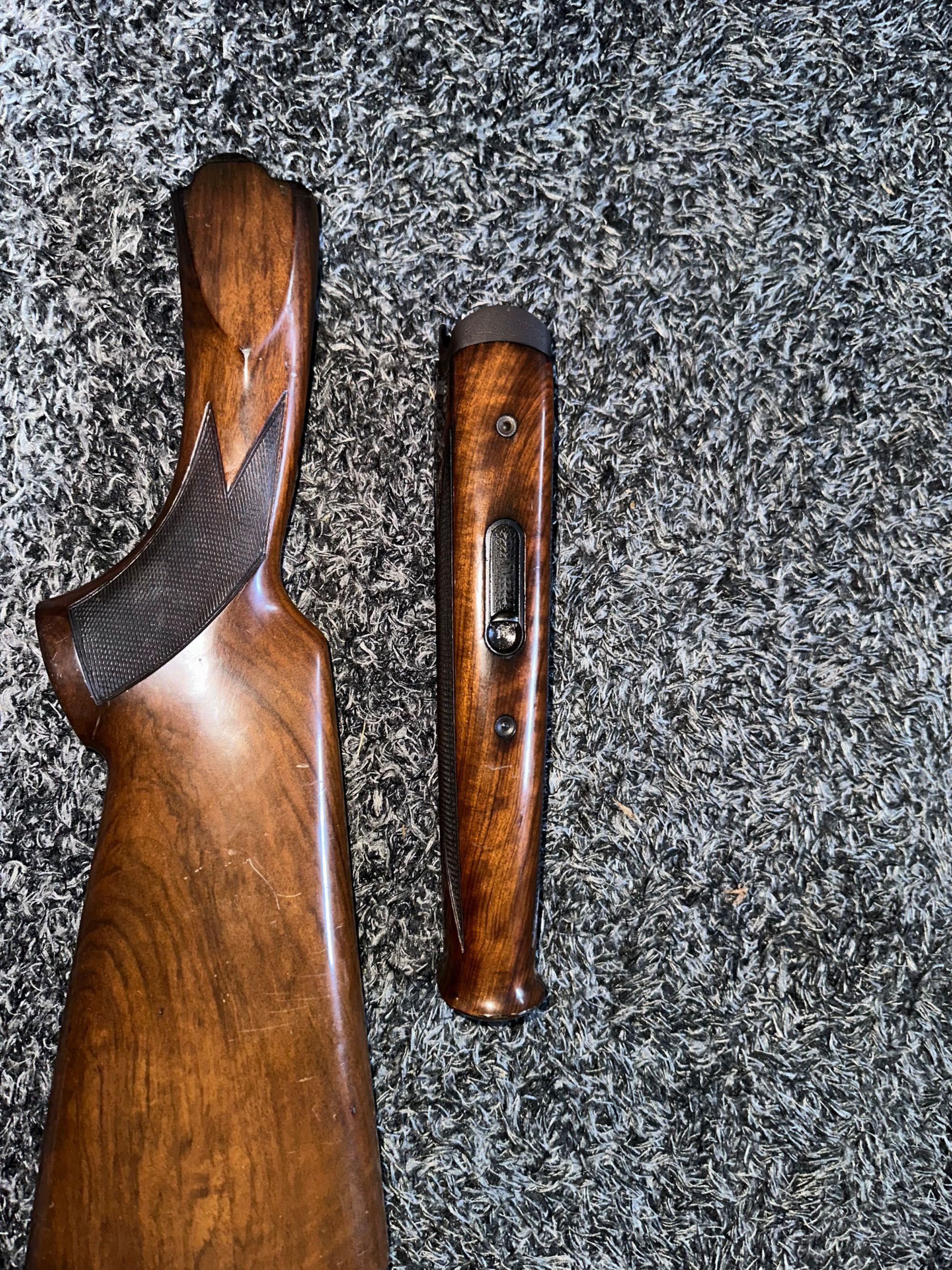 Coronha Beretta 682