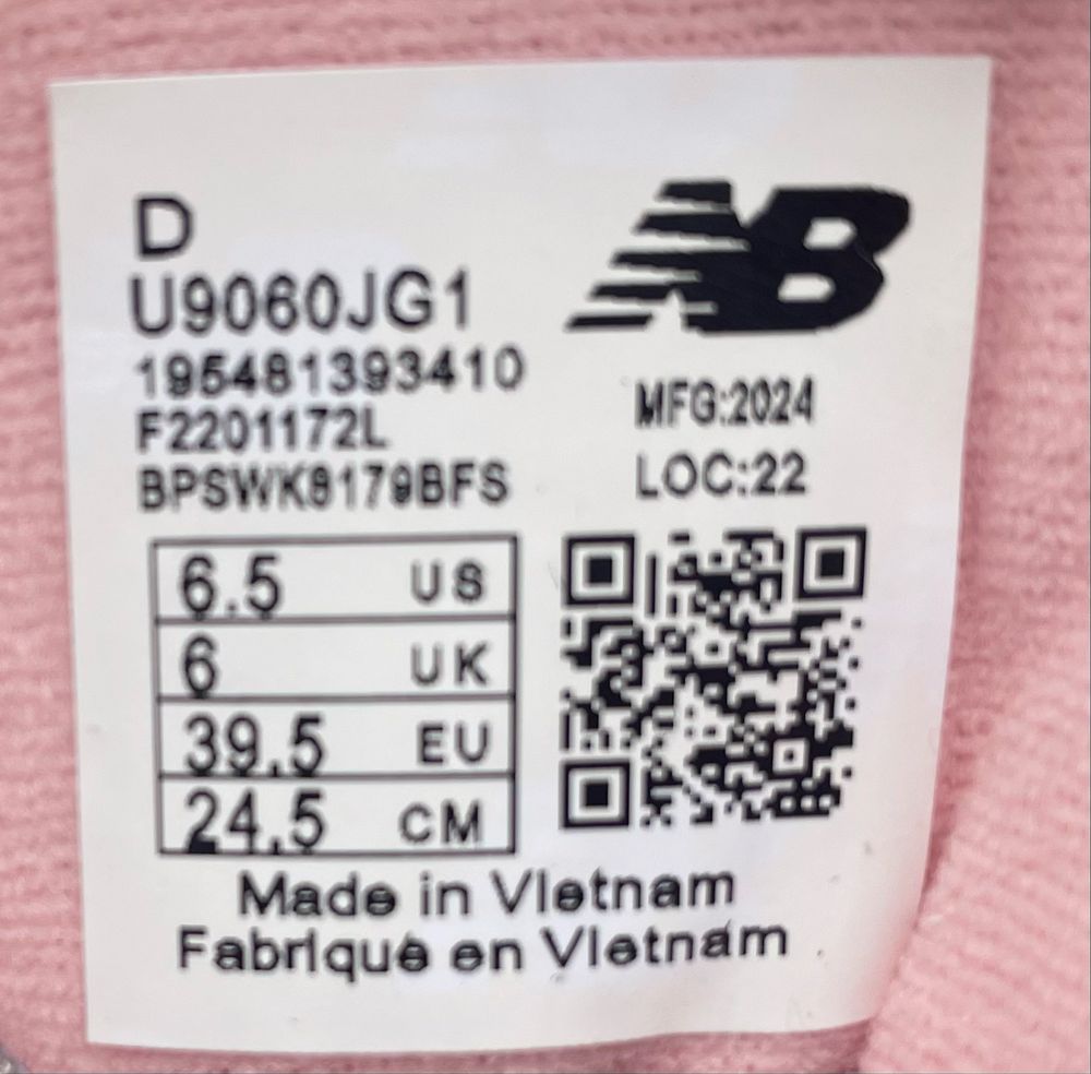 Кросівки new balance 9060 pink