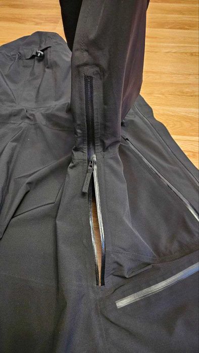 Мембранна чоловіча куртка Alpine Pro Dunac, S - Black