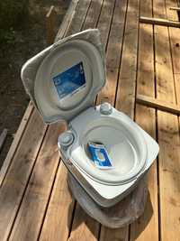 NOWA. Toaleta turystyczna przenosna 21 litrow + zestaw startowy