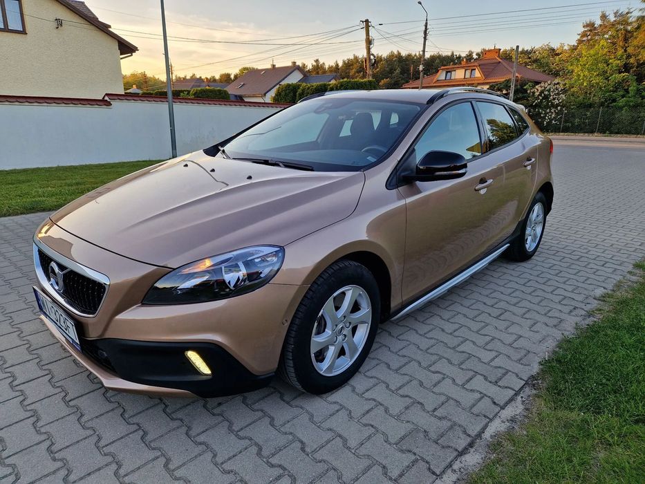 Volvo V40 Volvo V40 Cross Country D3 Automat UNIKAT.