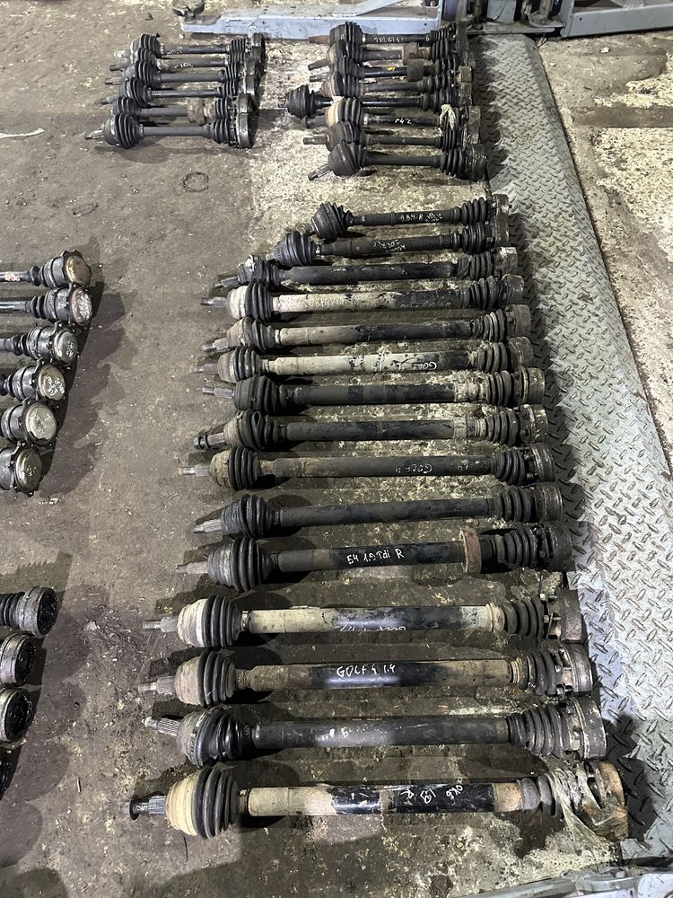 Привод Піввісь Полуось Шрус Volkswagen Golf 3 4