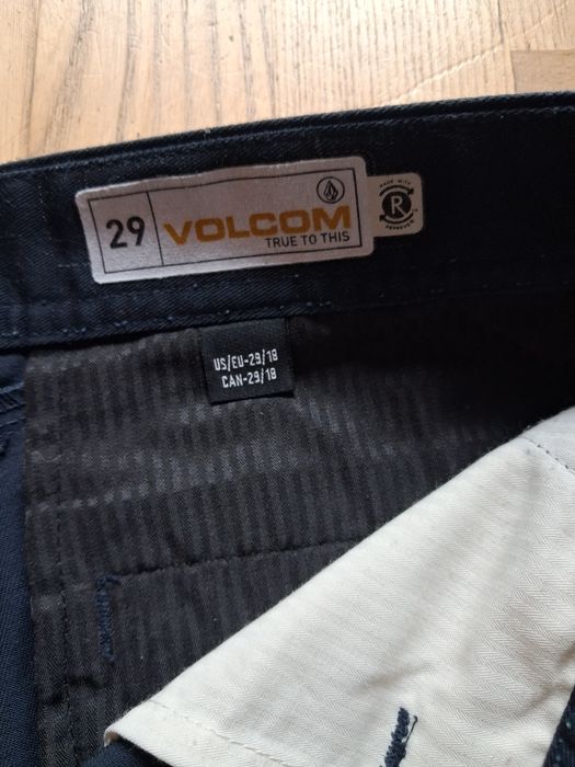 Spodenki volcano rozmiar 29