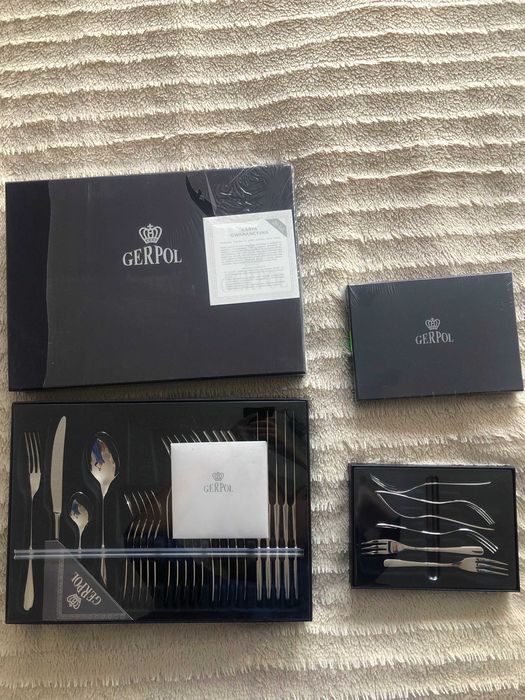 Nieużywany komplet sztućców GERPOL Venus 12 os - zestaw lub kartoniki