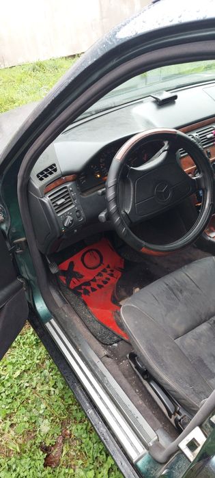 Продам мерседес 210 универсал