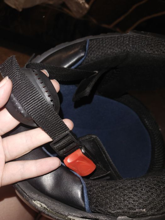 Продам шлем для скутера