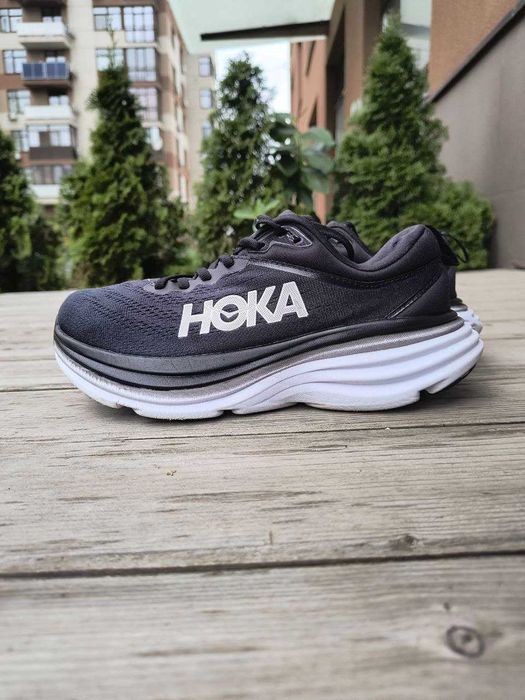 Кросівки Hoka. Кросівки 39 розмір. Кросівки для тренувань. Кросівки