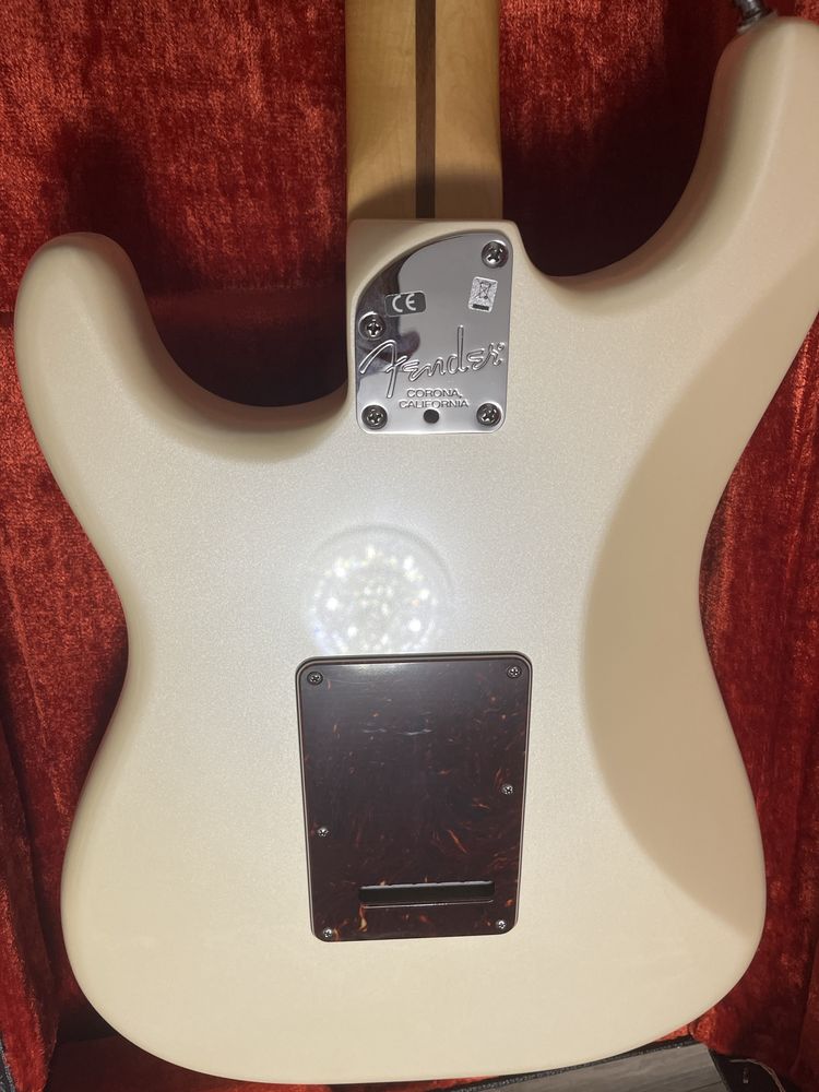 Продам fender Stratocaster deluxe