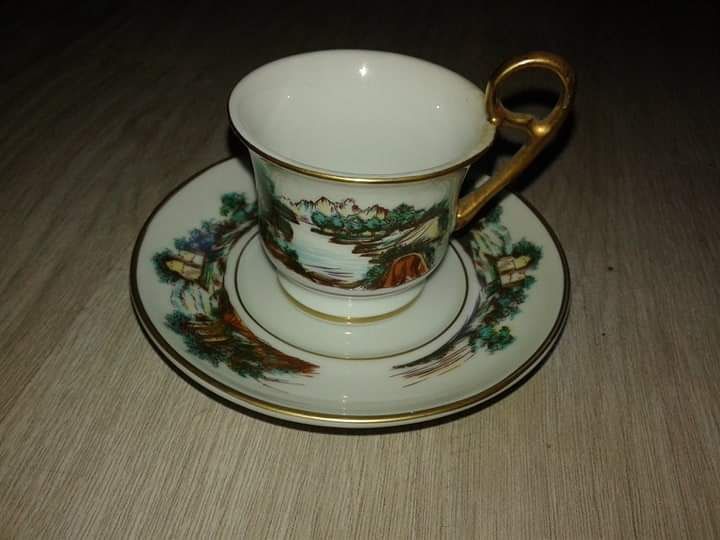 Chávenas de café em porcelana - Vários desenhos