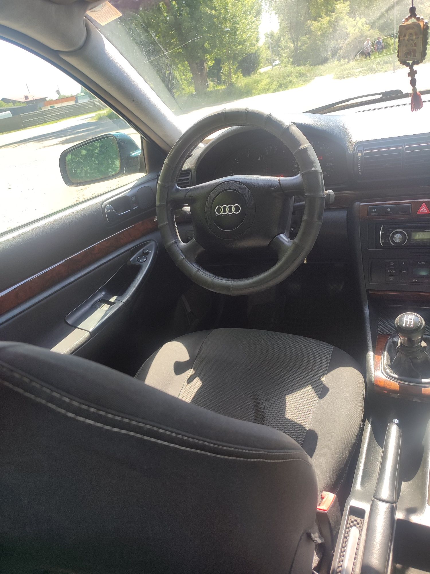 AUDI A4B5 1999 1.9 TDI