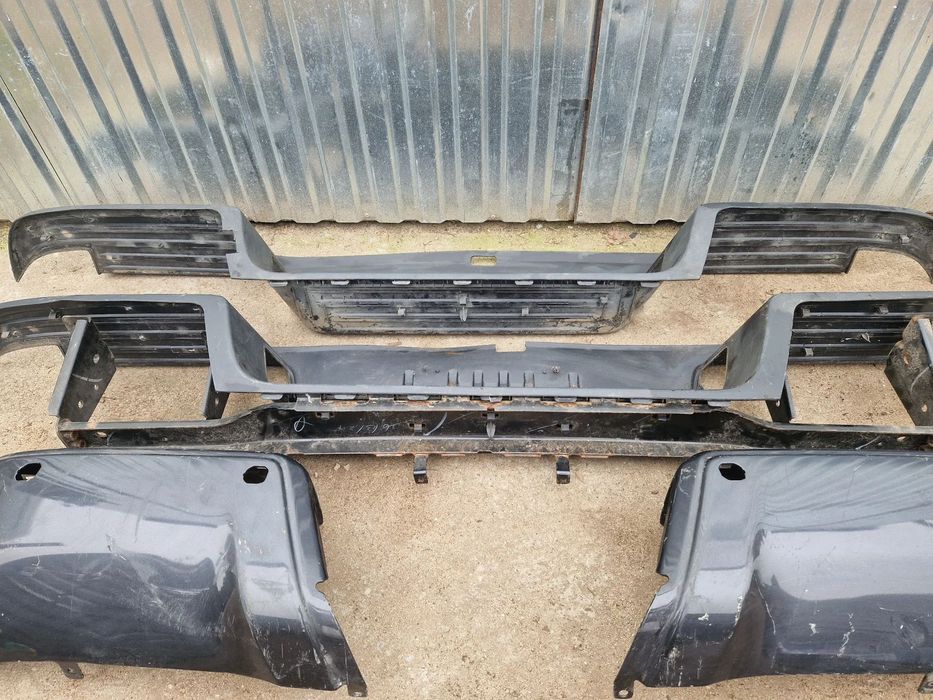 Ford Ranger IV Zderzak Tył Tylny stopień