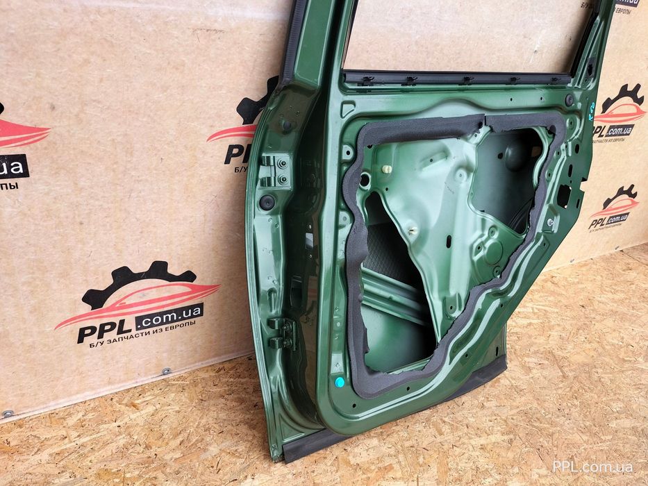 Mini Countryman R60 2010-2016 задняя правая дверь