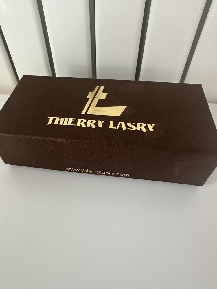 Okulary przeciwsloneczne thierry lasry