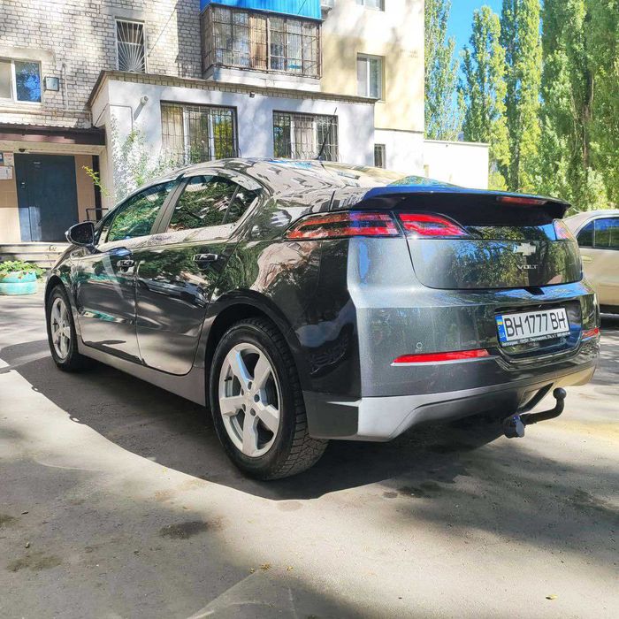 Chevrolet Volt 1.4 Hybrid Plug-IN 2014 год (MAXIMAL)