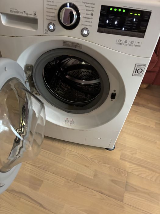 Пральна машина LG f12a8hd б/у