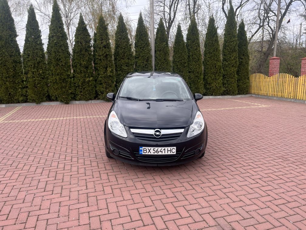Opel corsa 1l бензин