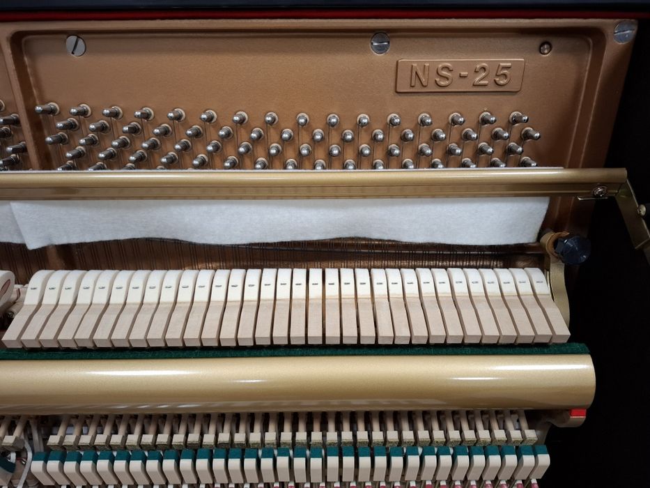 Pianino Kawai model NS-25  126cm wysokie stan  idealny