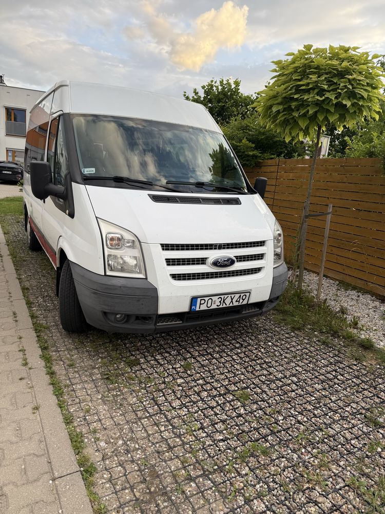 Ford Transit Long 9 osobowy
