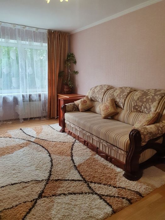 Здам в оренду 2-ох кімнатну квартиру по вул.Стуса