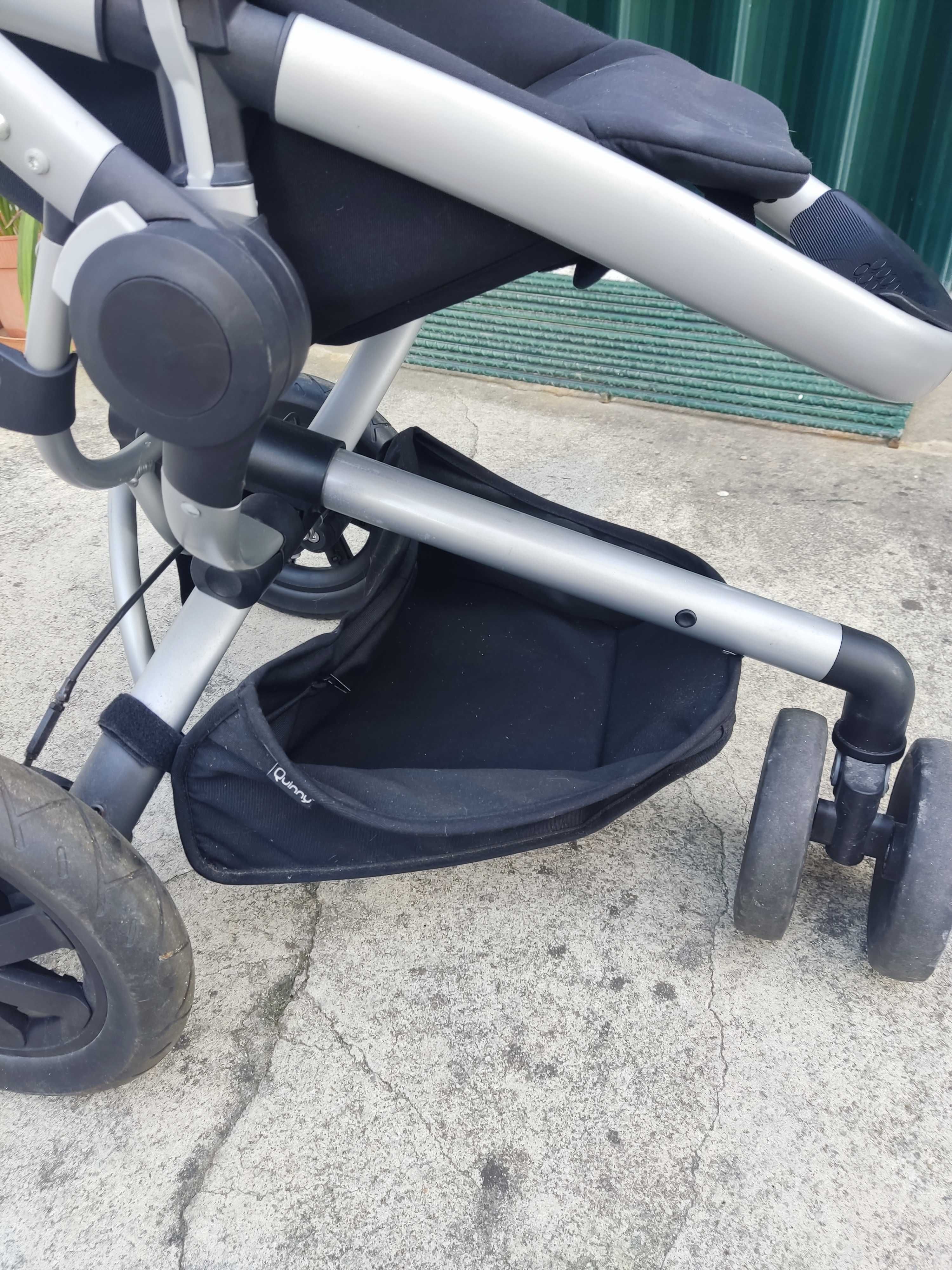 Carrinho de bebé Quinny